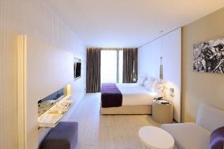 Room
 di Grums Barcelona