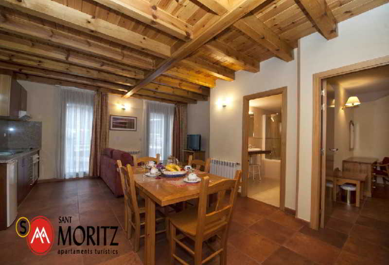 Apartamentos Sant Moritz - Zimmer