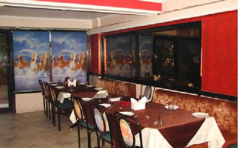 Restaurant
 di Crown Hotel
