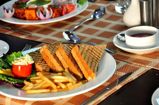 Restaurant
 di City Park Airport Hotel