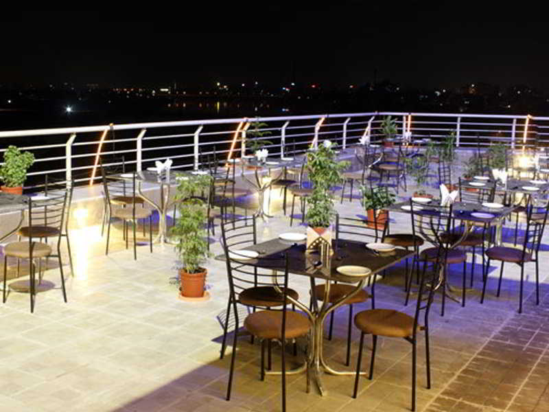 Restaurant
 di Silver Cloud