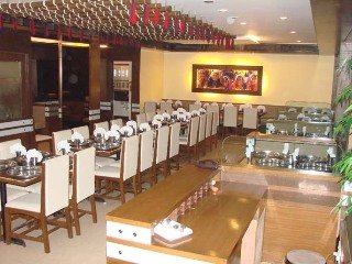 Restaurant
 di Surya Hotel