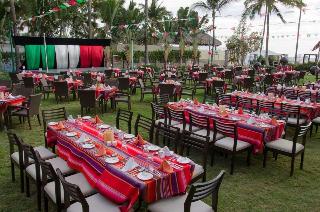 Sunset Plaza Beach Resort Puerto Vallarta AI