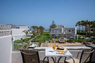 Delfina Tropic Beach