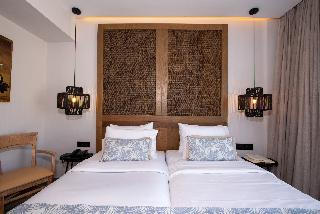 Delfina Tropic Beach