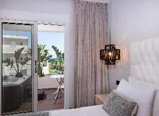 Delfina Tropic Beach