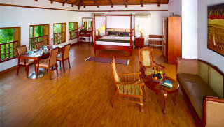 Room
 di Estuary Island