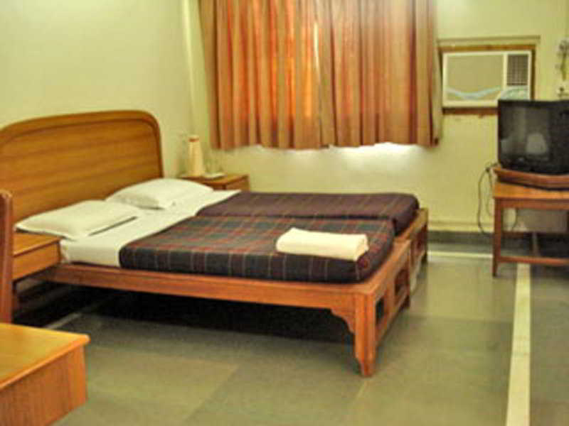 Room
 di Meru