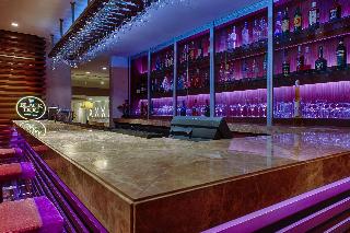 Bar
 di Holiday Inn Hinjewadi