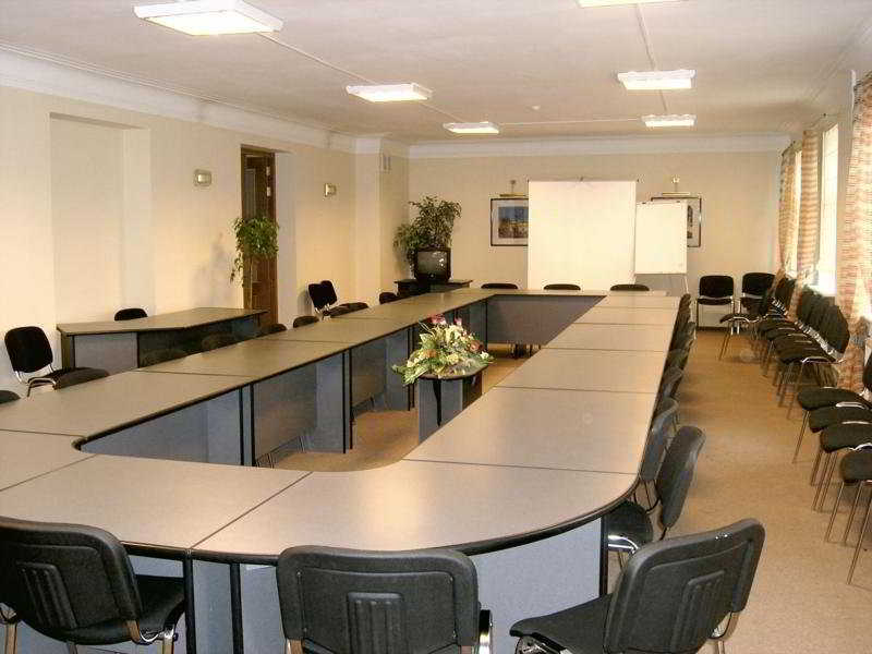 Conferences
 di Oktiabrskaya