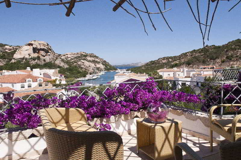 Residence Living Poltu Quatu, North Sardinia