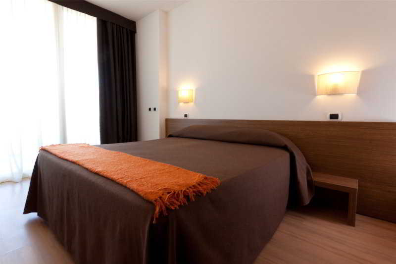 Room
 di Cristallo Rimini