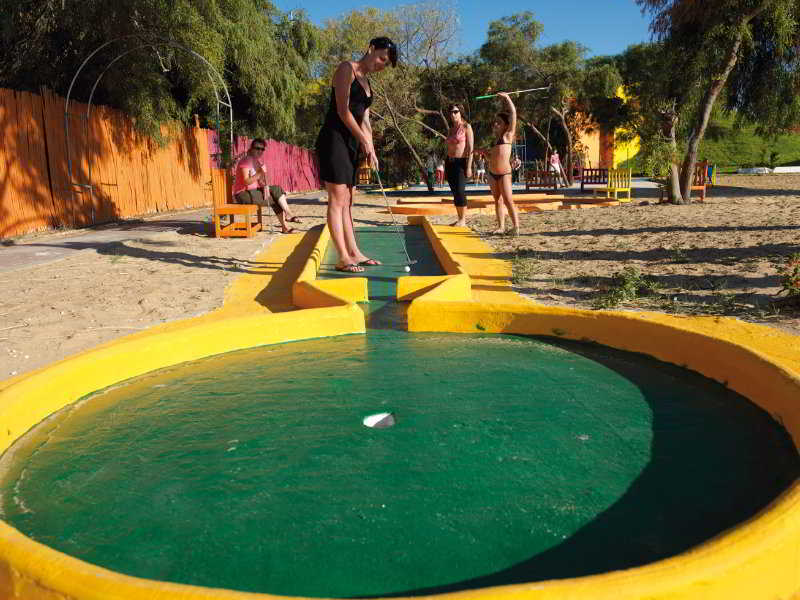 Sports and Entertainment
 di Caribbean World Dar Naouar