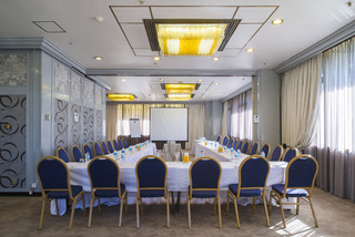 The Rainbow Towers Hotel & Conference Centre - Konferenz