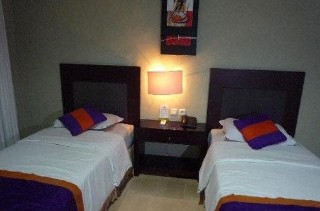 Room thumbnail 8