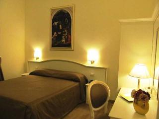 Domus Via Veneto, Rome