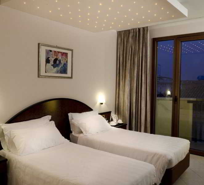 Room
 di Touring Ferrara