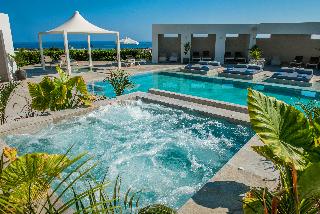 Matheo Villas & Suites