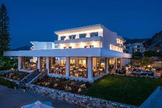 Matheo Villas & Suites