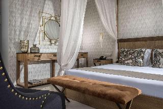 Matheo Villas & Suites