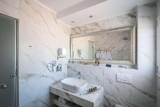Matheo Villas & Suites