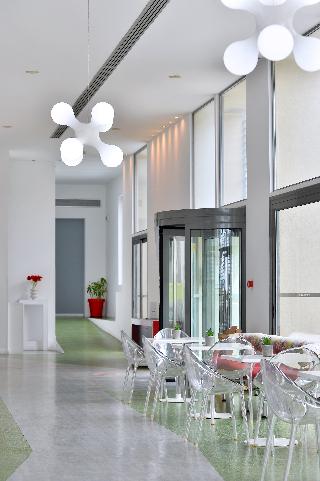 Airotel Patras Smart
