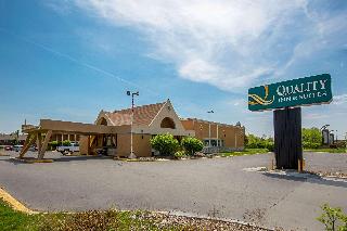 Quality Inn & Suites Council Bluffs Area