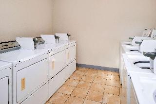 Econo Lodge Inn & Suites Port Arthur near Sabine P