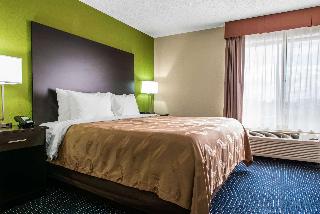 1 King Bed, Nonsmoking, Accessible