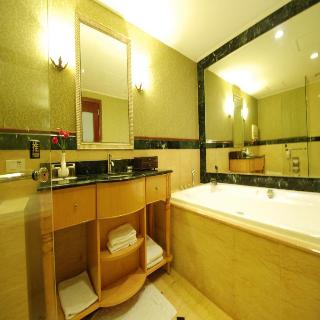 Room:DBL.DX-1