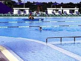 Pool
 di Howard Beach Resort Kenting