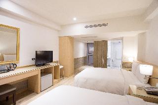 Room:FAM.DX