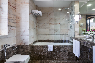 Room
 di Medium City