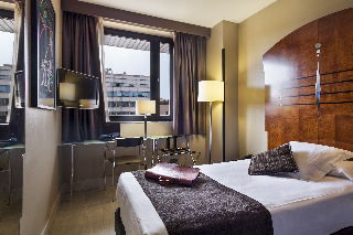 Room
 di Medium City