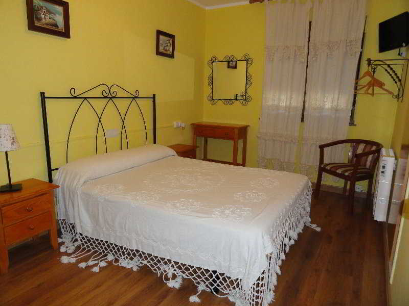 Room
 di Azabache Susierra