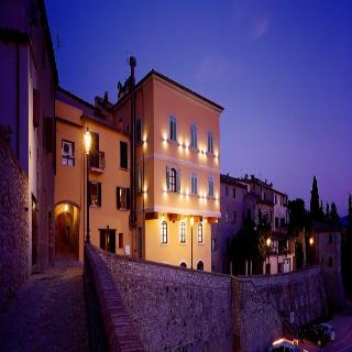 Hotel Oste Del Castello, Rimini