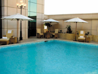 Pool
 di Ramada Continental Jeddah