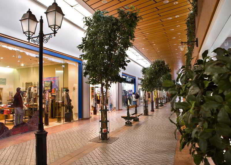 General view
 di Isrotel Royal Gardens All Suites Hotel