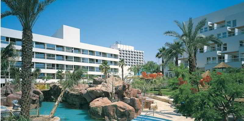 General view
 di Isrotel Royal Gardens All Suites Hotel