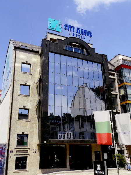 General view
 di City Avenue