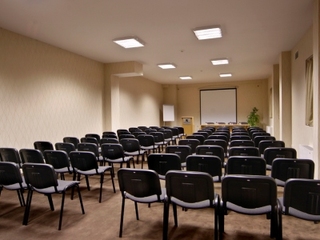 Room
 di City Avenue