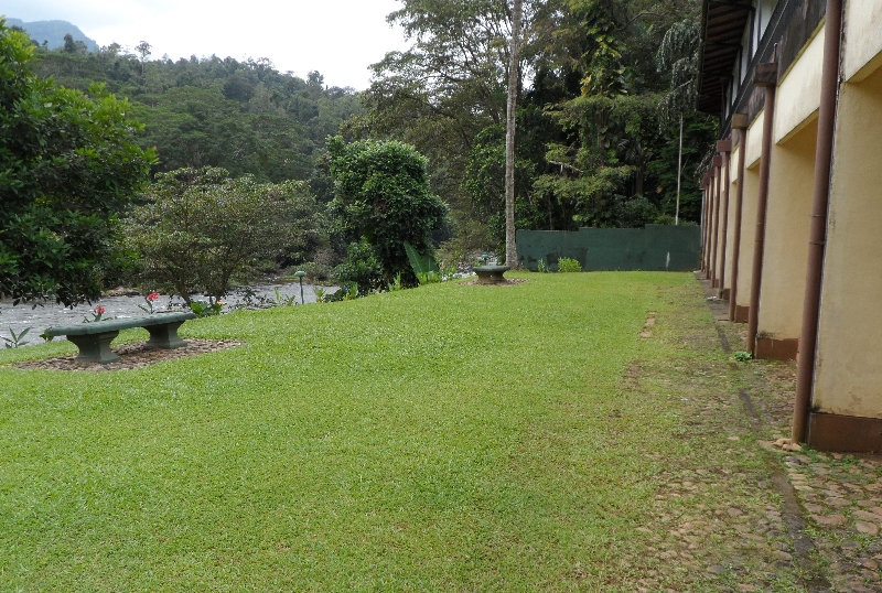 General view
 di Kitulgala Rest House