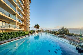Oaks RedCliffe Mon Komo Suites