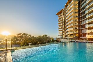 Oaks RedCliffe Mon Komo Suites