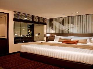 Room thumbnail 2