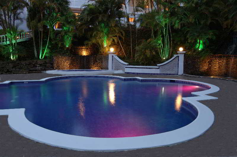 Pool
 di Hotel Grand Tara San Jose