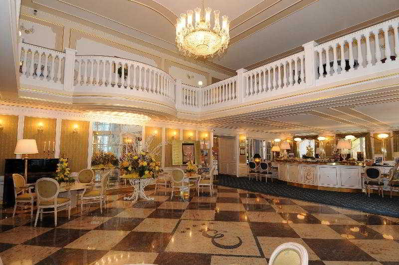 Hotel Esplanade Spa & Golf Resort - Diele