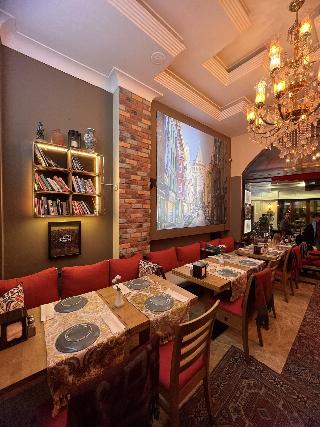 Ethnica Hotel Old City