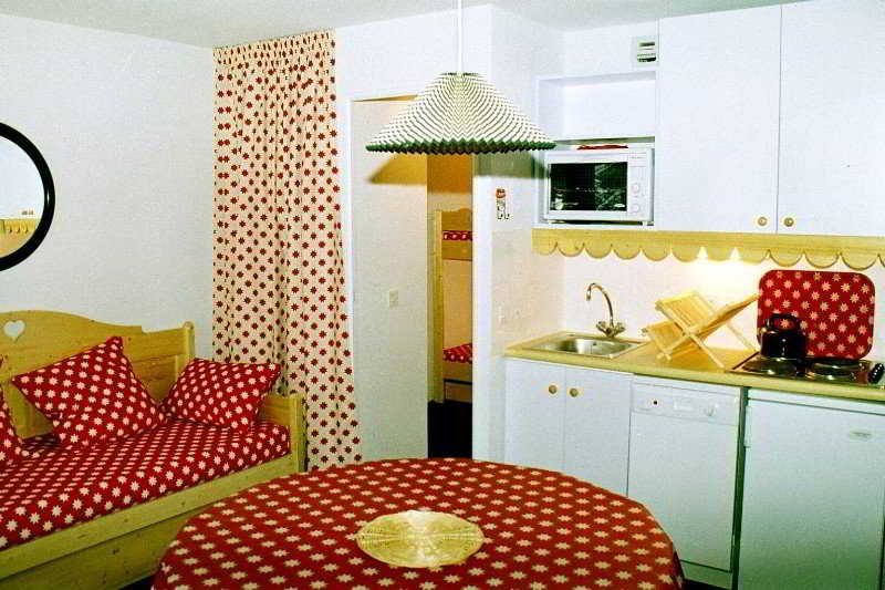 Room
 di Constelation Foret Blanche