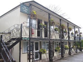 The Old Mill Hotel & Lodge, Bath